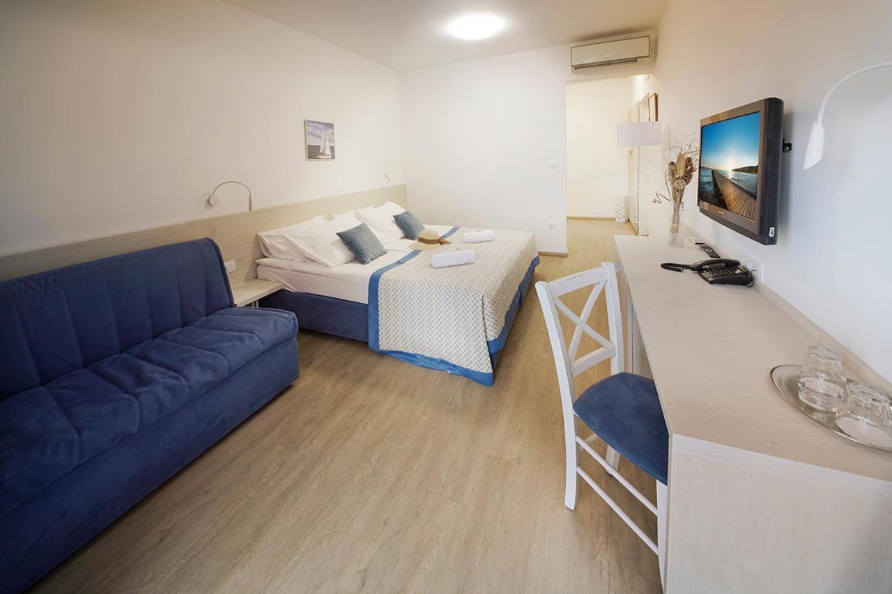 Villas With Balcony Or Terrace - Hotel & Resort Adria Ankaran Extérieur photo
